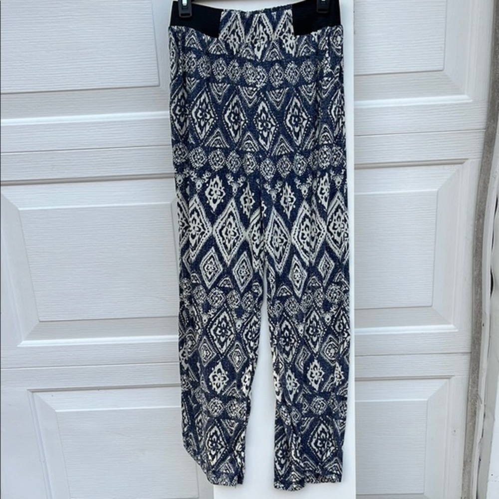 magic pants navy print